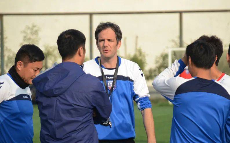 不是斯托伊科维奇也不是图拔 富力新帅会是这位天津球迷的老熟人吗?【十大外围足球平台app】(图7)
不是斯托伊科维奇也不是图拔 富力新帅会是这位天津球迷的老熟人吗?【十大外围足球平台app】(图7)