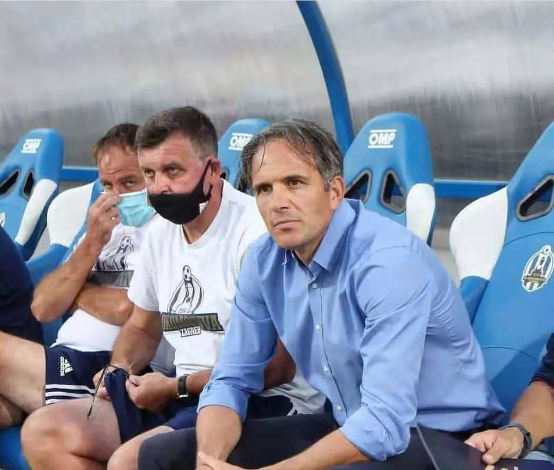 不是斯托伊科维奇也不是图拔 富力新帅会是这位天津球迷的老熟人吗?【十大外围足球平台app】(图16)
不是斯托伊科维奇也不是图拔 富力新帅会是这位天津球迷的老熟人吗?【十大外围足球平台app】(图16)